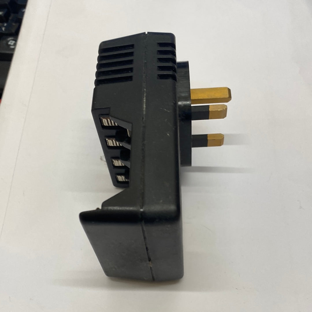 Sakura Nimh Mains Charger - AA/AAA/PP3 - SECOND HAND (Box 95)