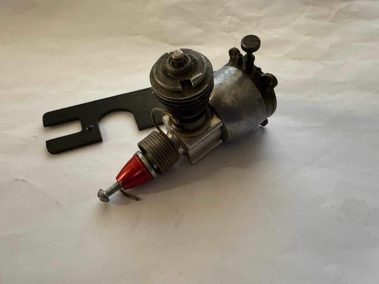 Cox Baby Bee Engine with Spanner - SECOND HAND (Box 63)