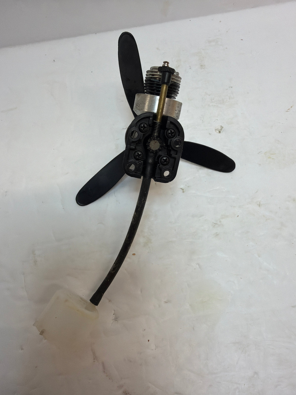 Cox .049 with silencer (7) 2-Stroke Glow Engine R/C Aircraft Engine – Second hand (Box 163)