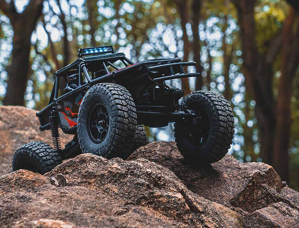 FMS FCX24 1/24TH LEMUR SCALER RTR - RED