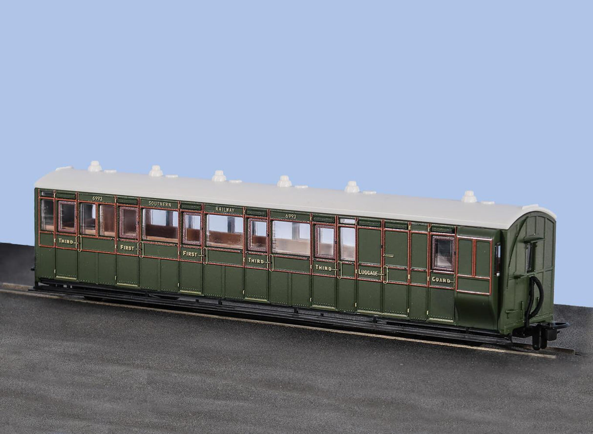 L&B Brake Coach SR Livery No. 6993
