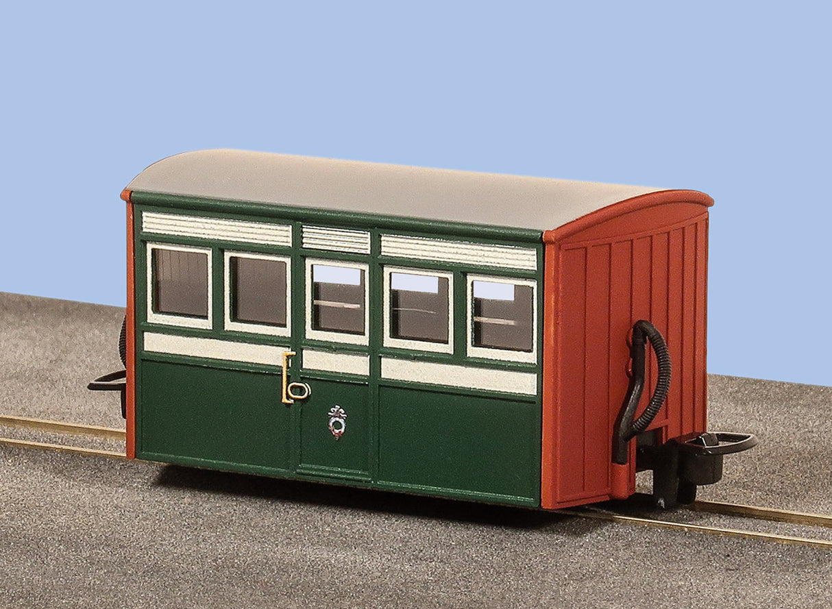 Ffestiniog 4 Wheel Bug Box Coach 1st Class Early Pres Livery