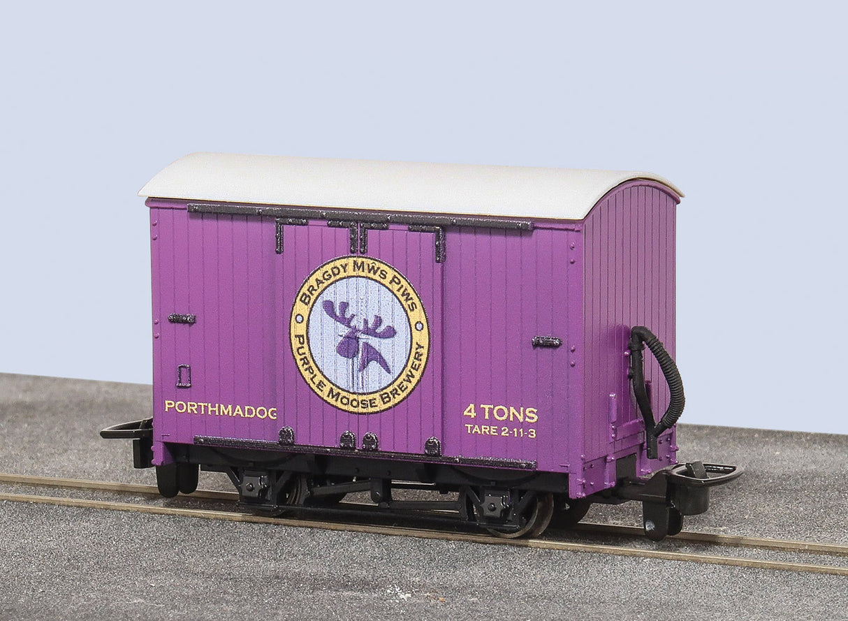 PECO GLT OO-9 Box Van Purple Moose Brewery