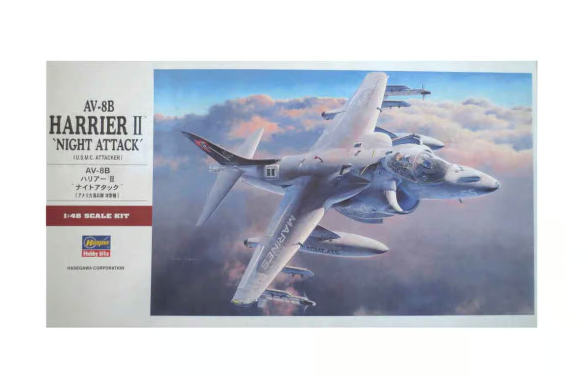 Hasegawa Model Kits - 1:43 AV-8B Night Attack Harrier Kit