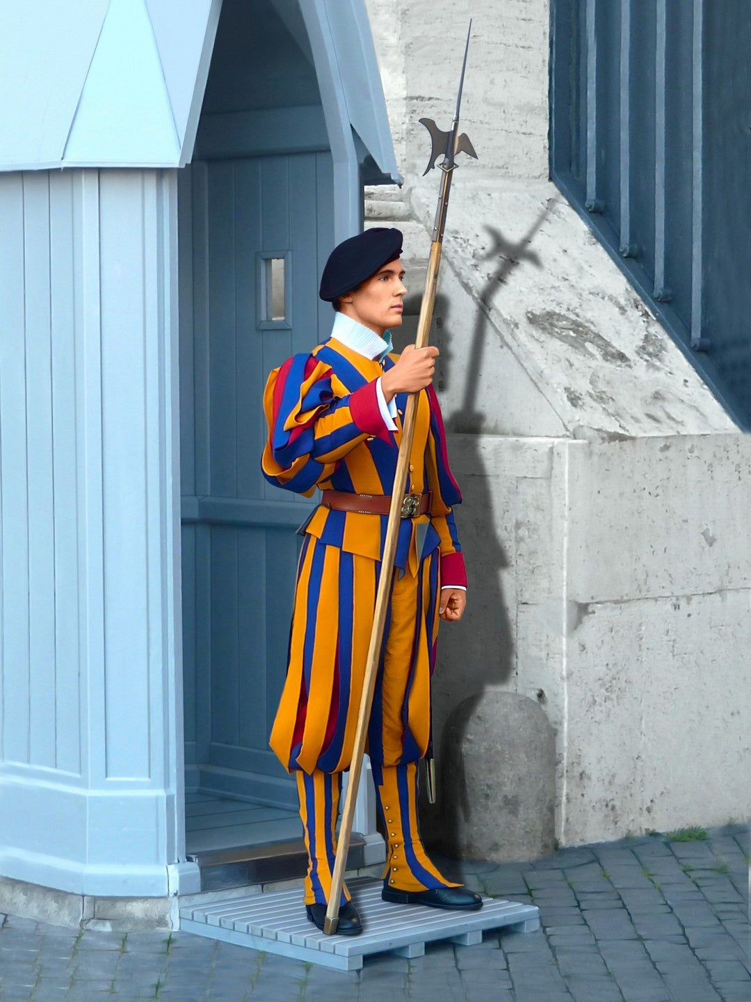 Vatican Swiss Guard 1:16 Figure