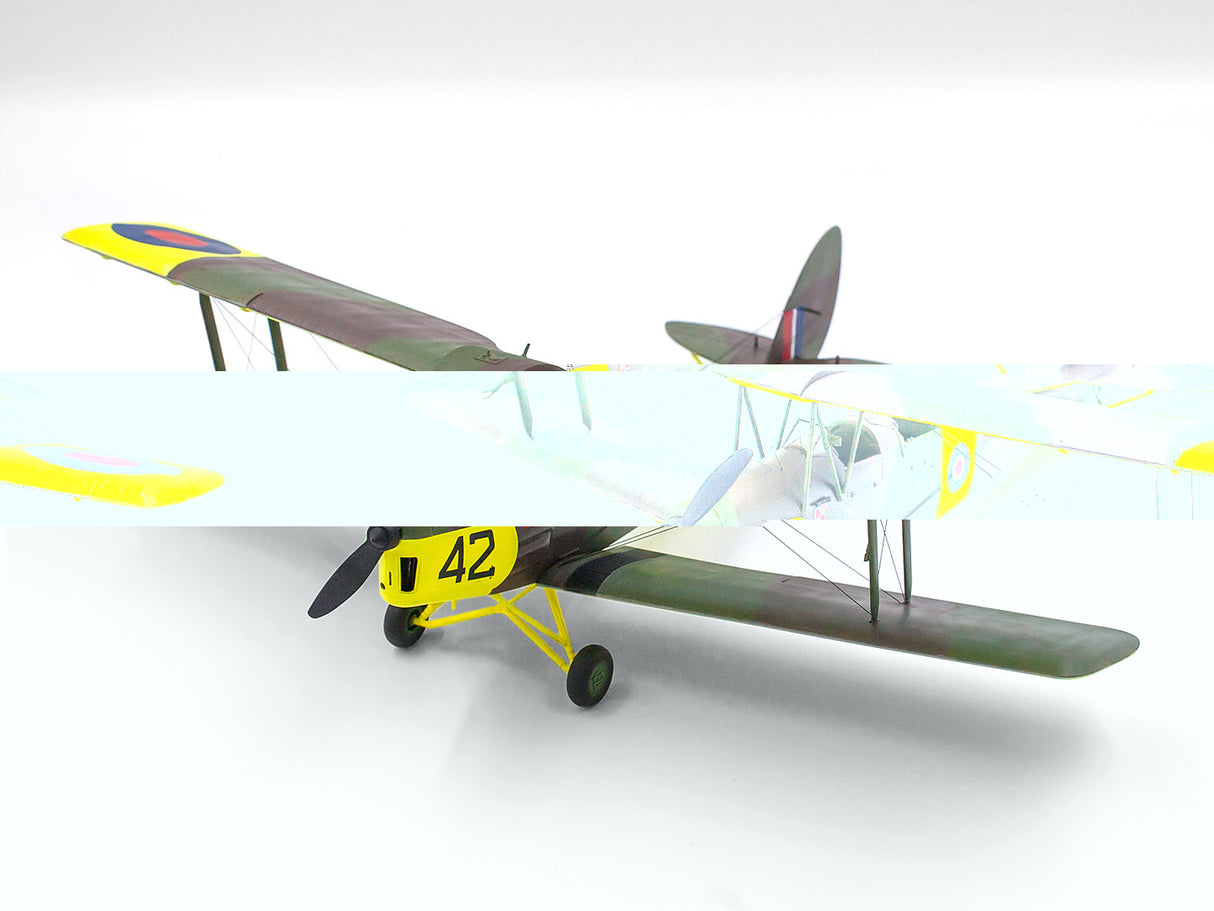 ICM 1/32 De Havilland DH 82A Tiger Moth 32035
