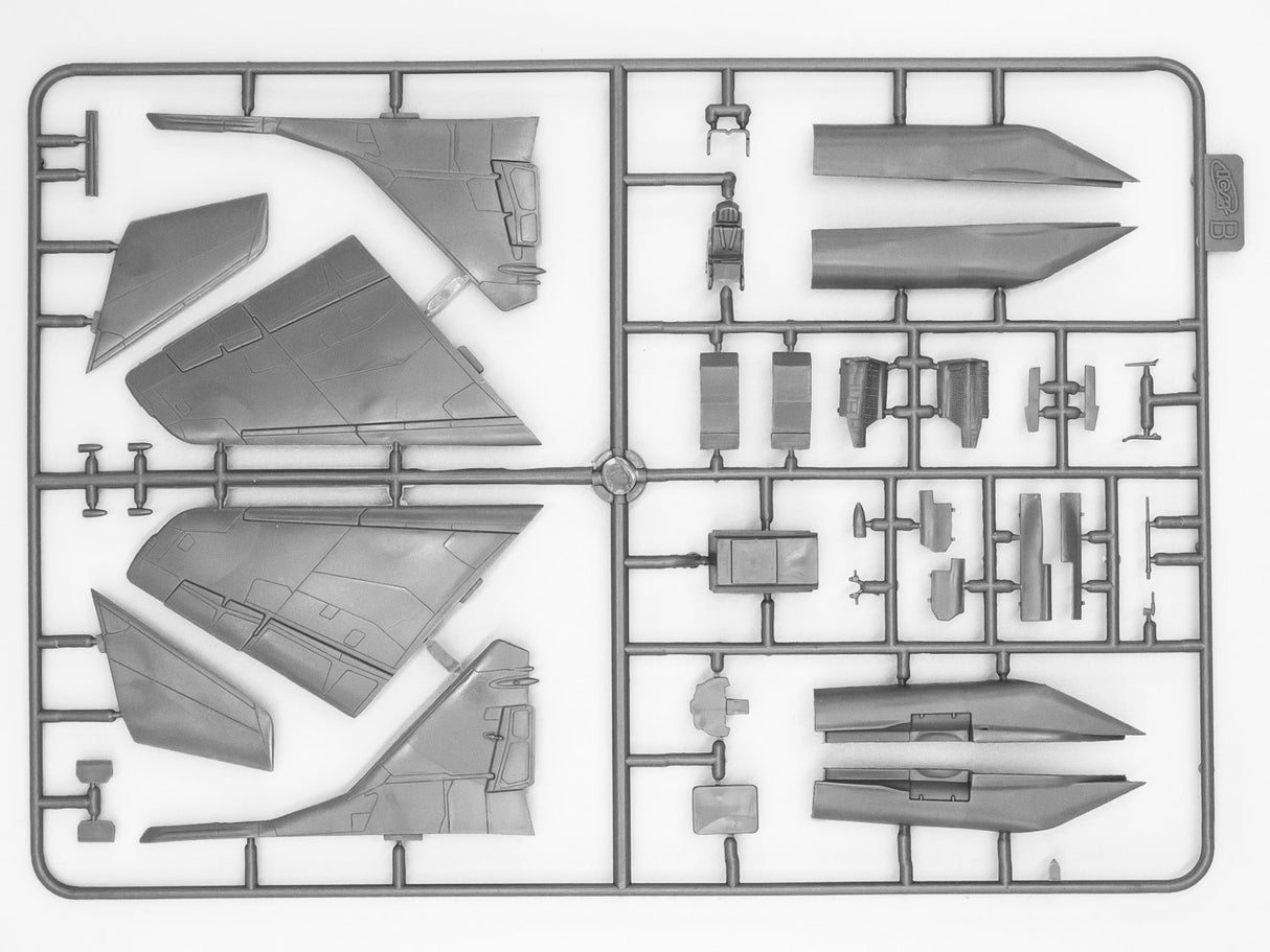 ICM 1/72 MiG-29 of Ukrainian Air Forces with JDAM-ER Bombs