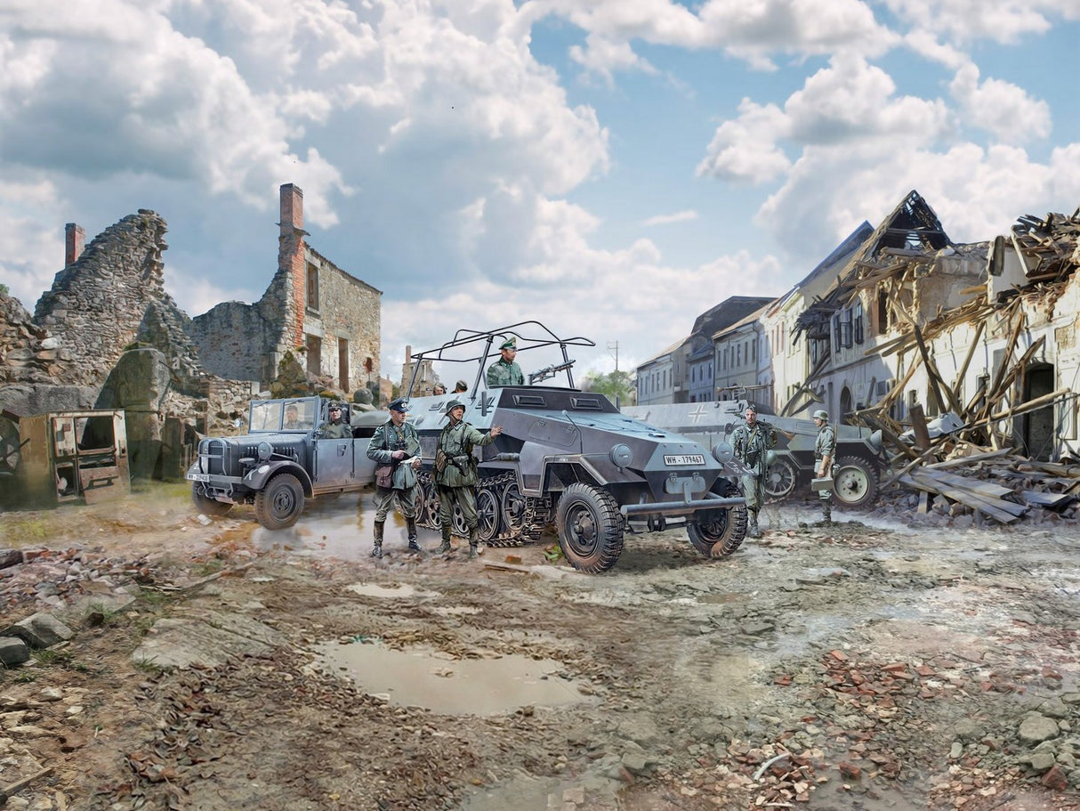 Battle of France Spring 1940 (Sd.Kfz 251 APC Radio Command APC Kfz.2 & Figures)