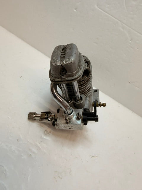 Enya 46-4C 7.5cc Four-Stroke Glow R/C Aircraft Engine – Japan SECOND HAND valves are possibly stuck (Box 161)