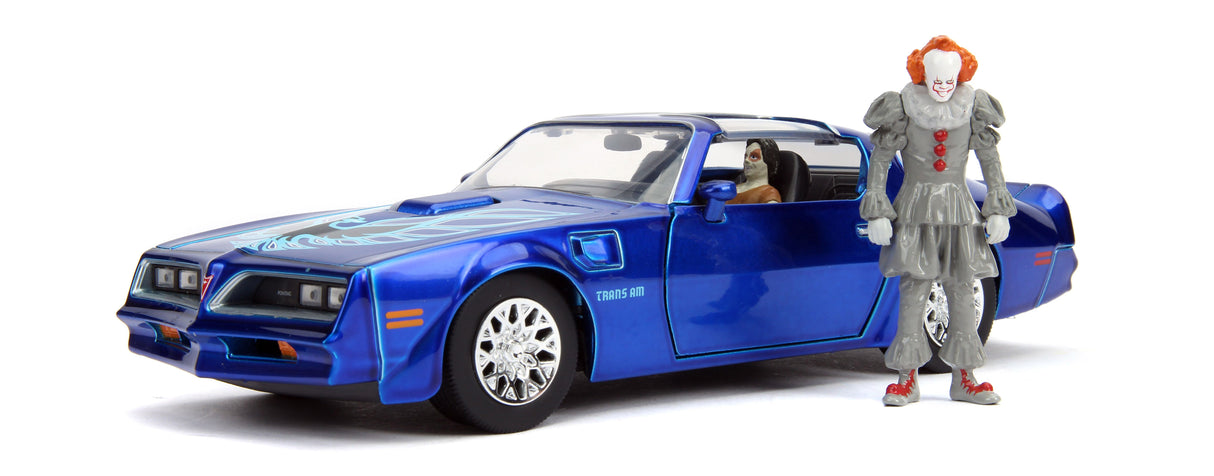 Jada Die Cast Collectables - 1:24 1977 Pontiac Firebird with IT Figure