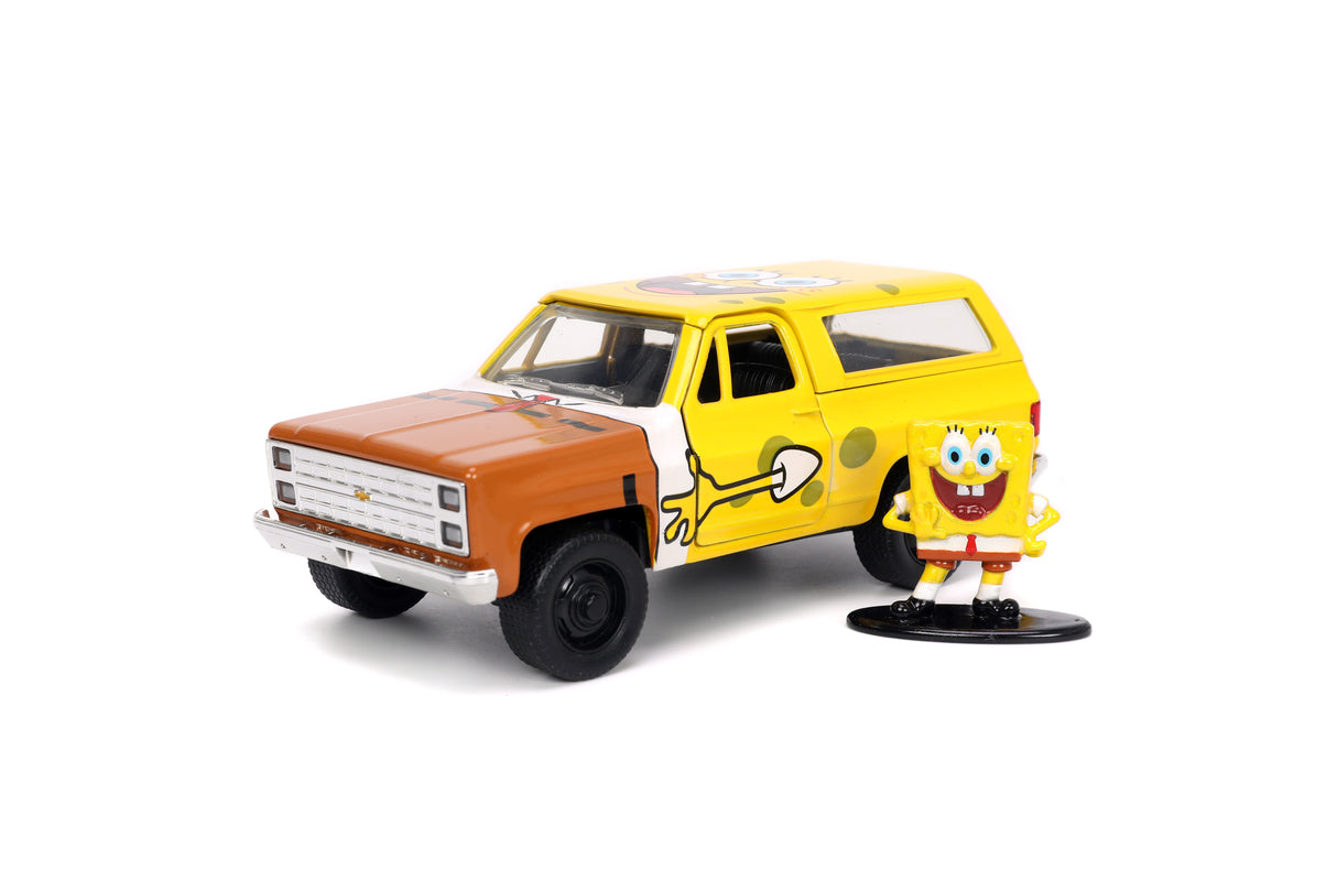 Jada Die Cast Collectables - 1:32 Hollywood Rides 1980 Chevy K5 Blazer with Spongebob Figure