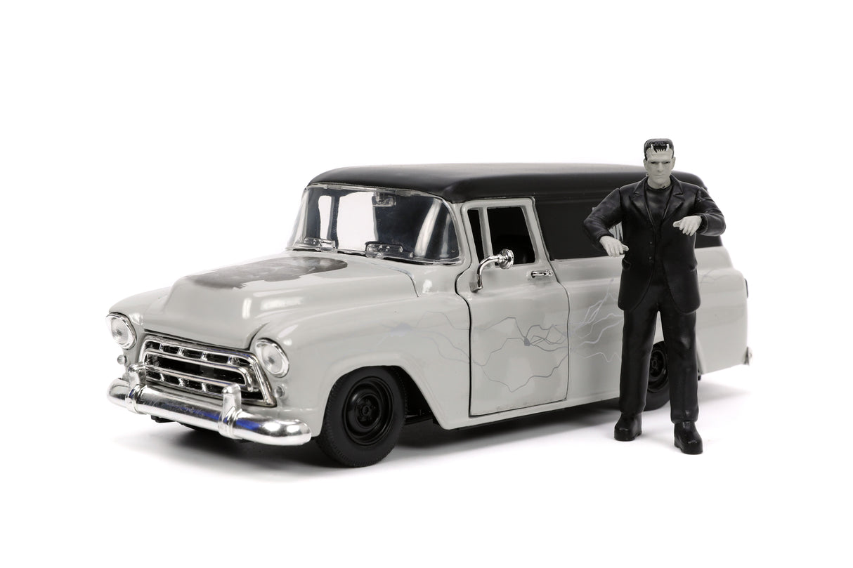 Jada Die Cast Collectables - 1:24 Hollywood Rides 1957 Chevy Suburban with Frankenstein Figure