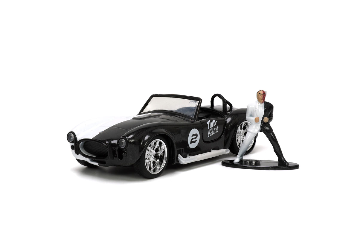 Jada Die Cast Collectables - 1:32 Hollywood Rides 1965 Shelby Cobra with Two Face Figure