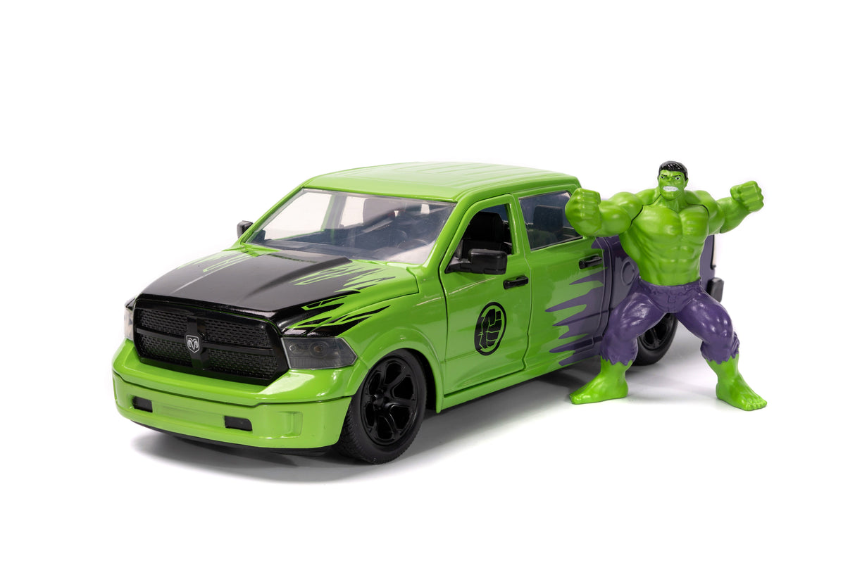 Jada Die Cast Collectables - 1:24 Hollywood Rides 2014 Dodge Ram 1500 with Hulk Figure