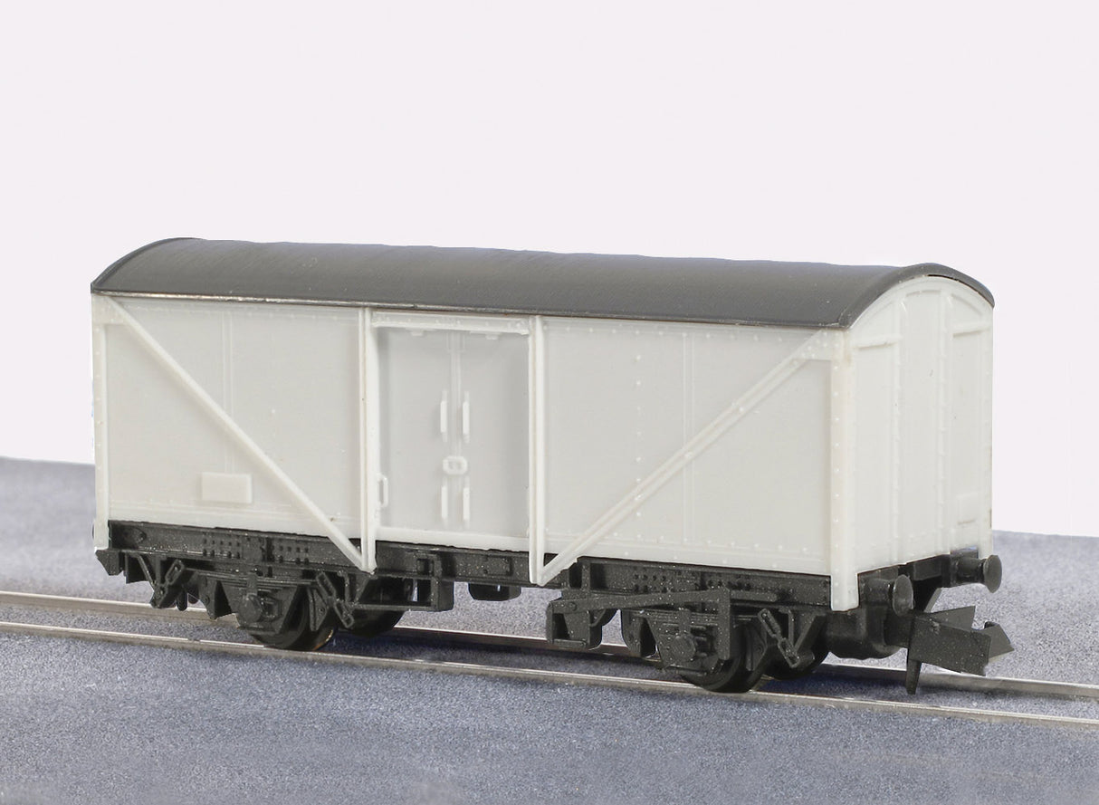 Box Van Parcels and Fish