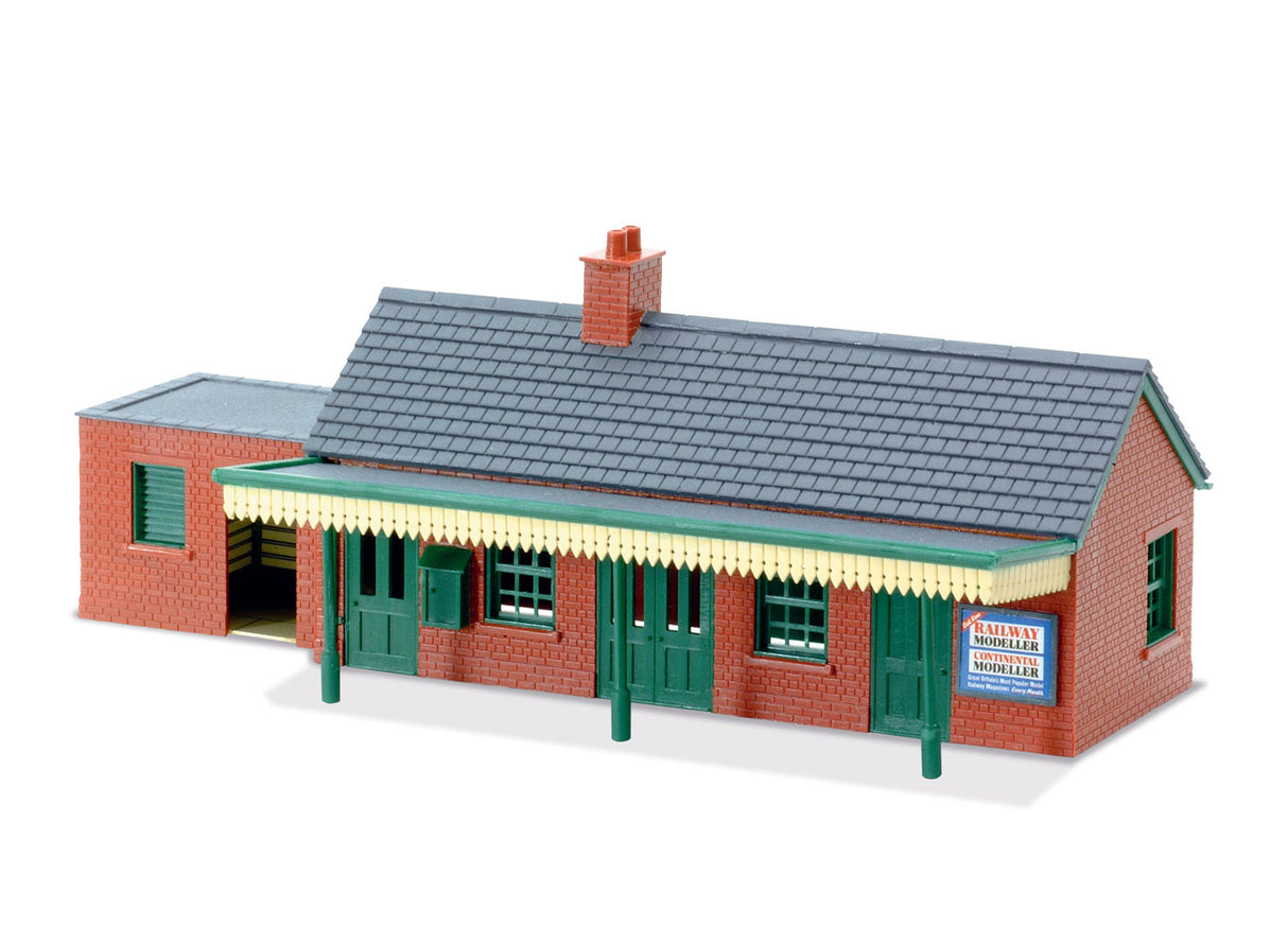 Country Station Building brick type