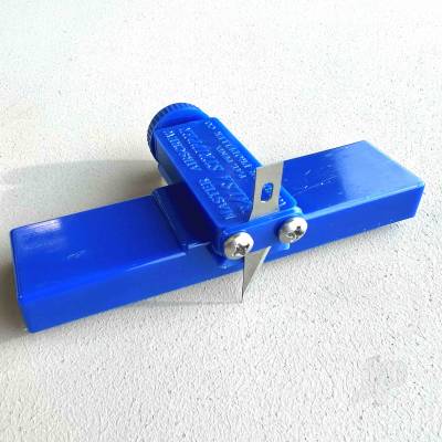 Master Airscrew Balsa Stripper (Up to 1/2 inch)