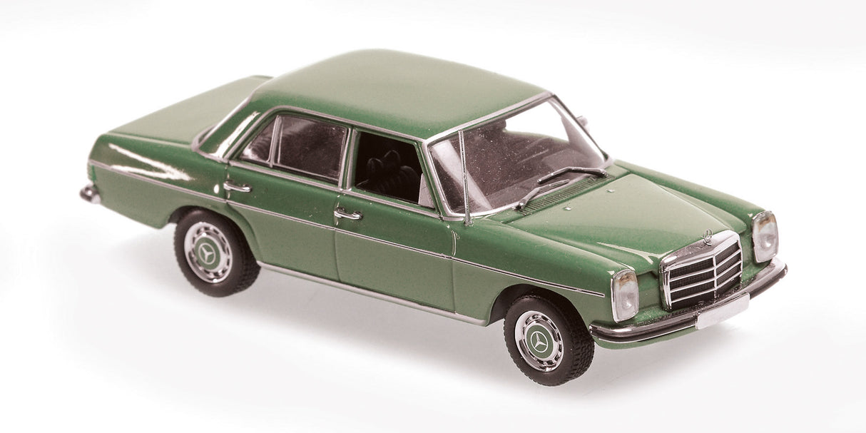 Maxichamps Die Cast Collectables - 1:43 1968 Mercedes-Benz 200 / 8 Light Green