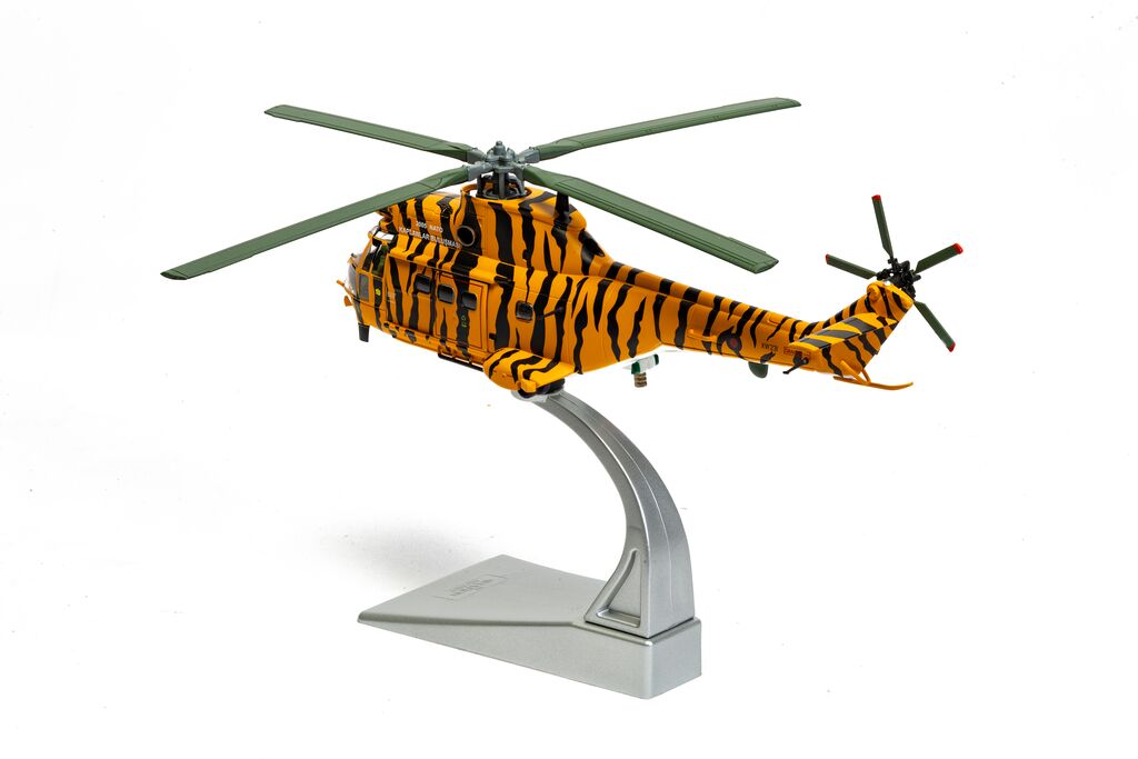 Corgi Westland Puma HC-1 - NATO Tiger Meet livery - RIAT 2005 1:72 AA27006