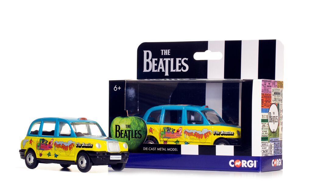 Corgi The Beatles - London Taxi - Hello Goodbye 1:36 CC85930