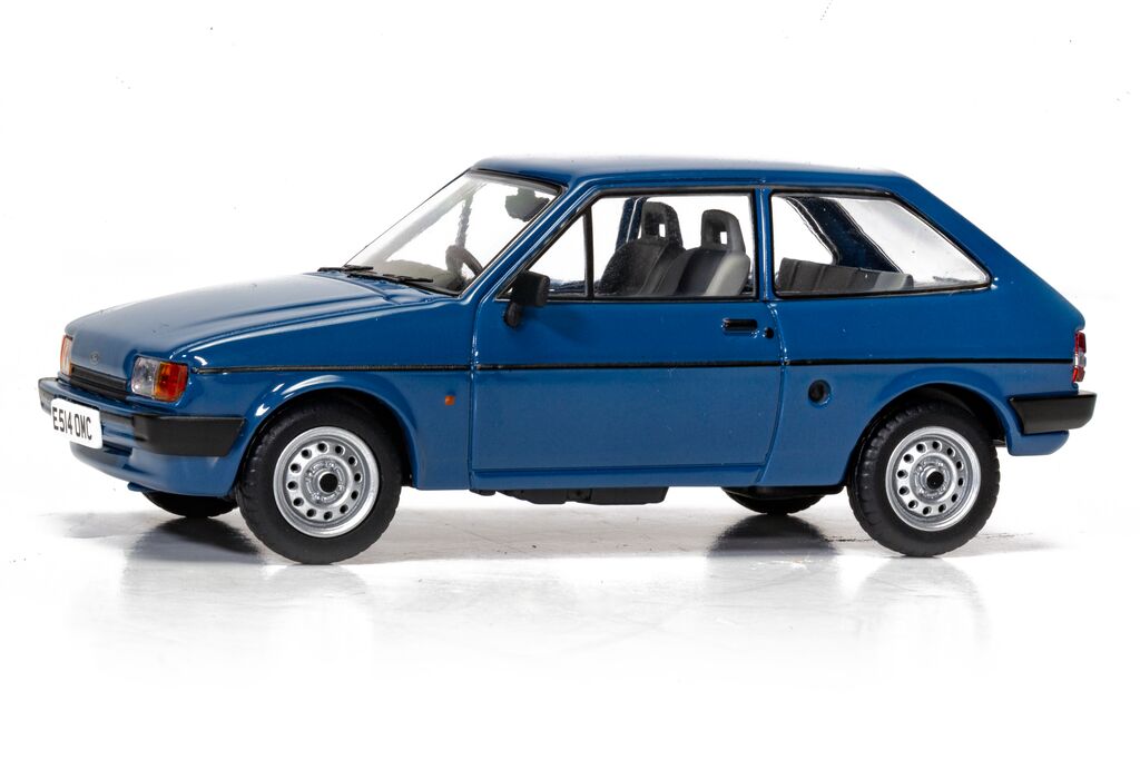 Corgi Vanguards Ford Fiesta Mk2 1.1 Popular Plus Maritime Blue 1:44 VA14402