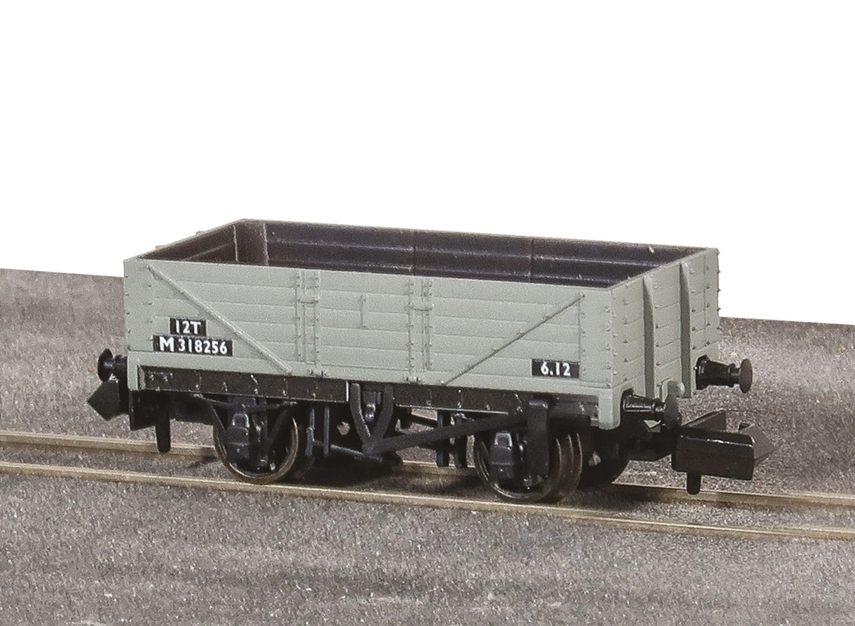 9ft 5 plank open wagon BR grey