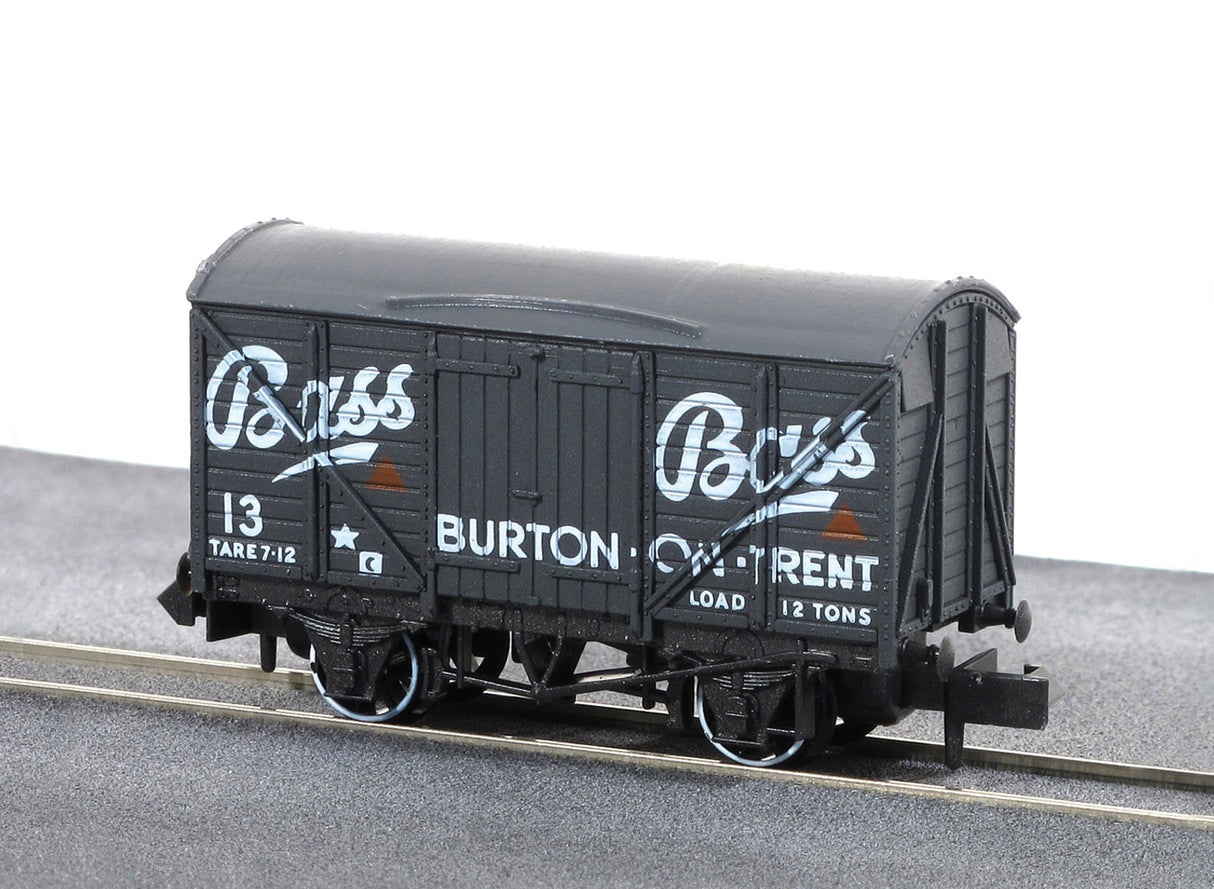 Box Van Bass No 13