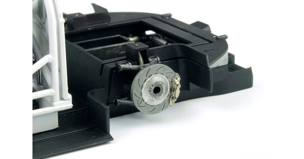 NuNu 1/24 Porsche 911 992 LM 18 Pink Pig kit