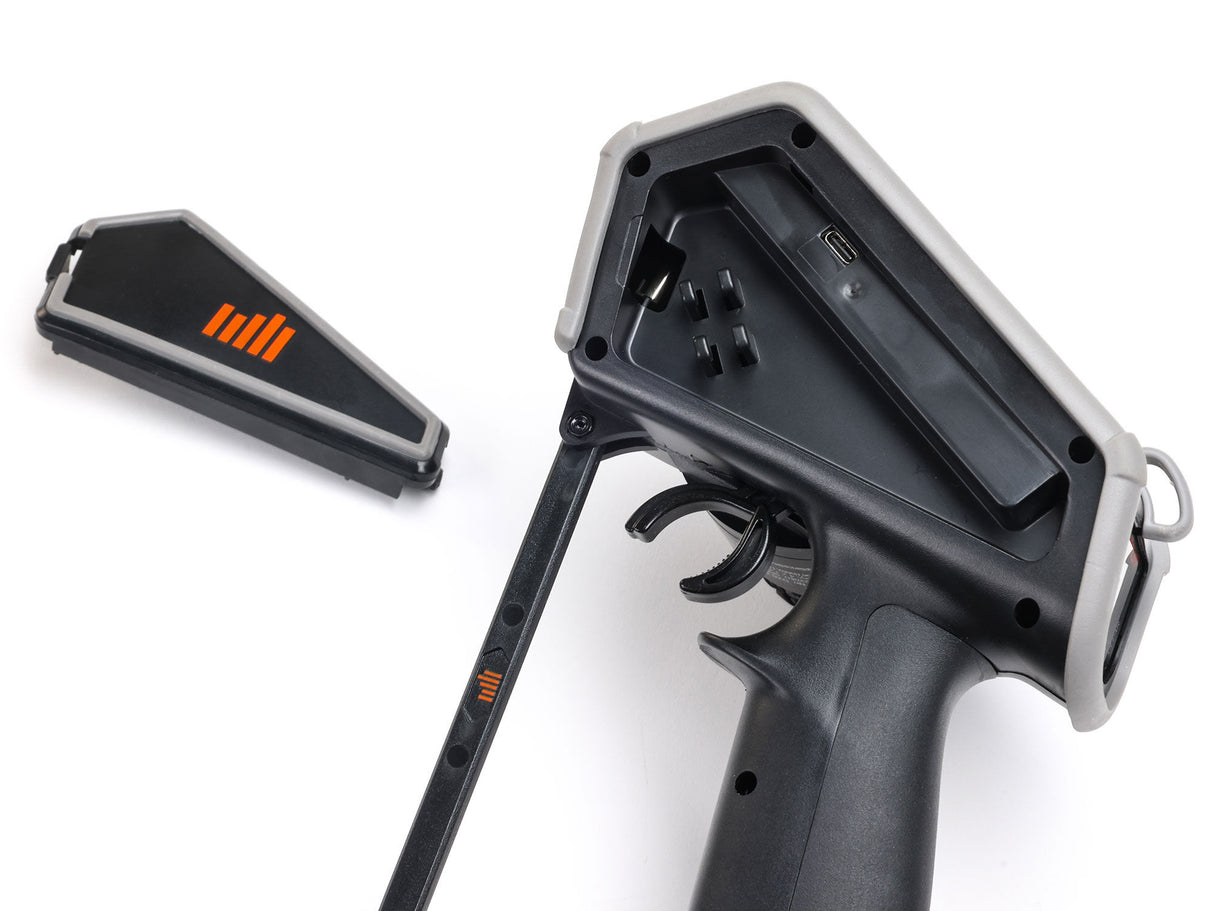 DX Rugged+ 12-Channel DSMR+ Transmitter with SR615 Receiver - PRE ORDER - EXPECTED EARLY NOVEMBER