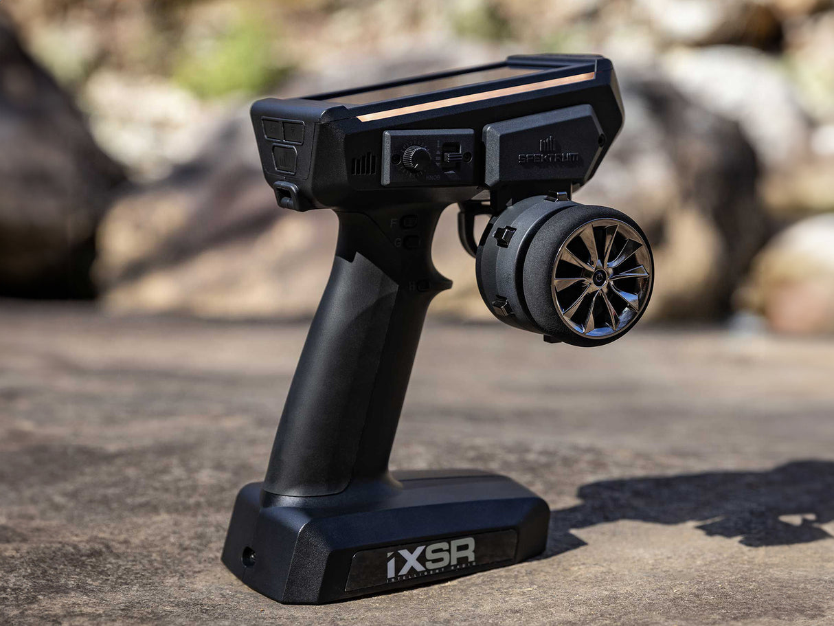 Spektrum iXSR 6-Channel DSMR Surface Transmitter with SR515 Receiver
