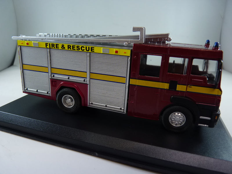 Fire Brigade Models Dodge G13 with yellow stripe 1:50