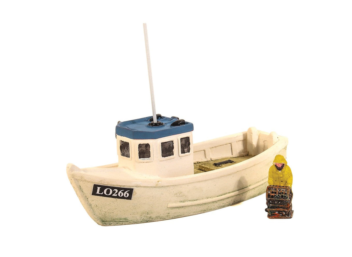 Lobster Boat (Blue Roof) with fisherman - L-100mm/W-36mm