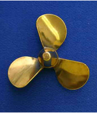 Dumas Brass Prop 3-Blade RH 3/16 inch shaft 1-1/2 inch - 2 Pitch