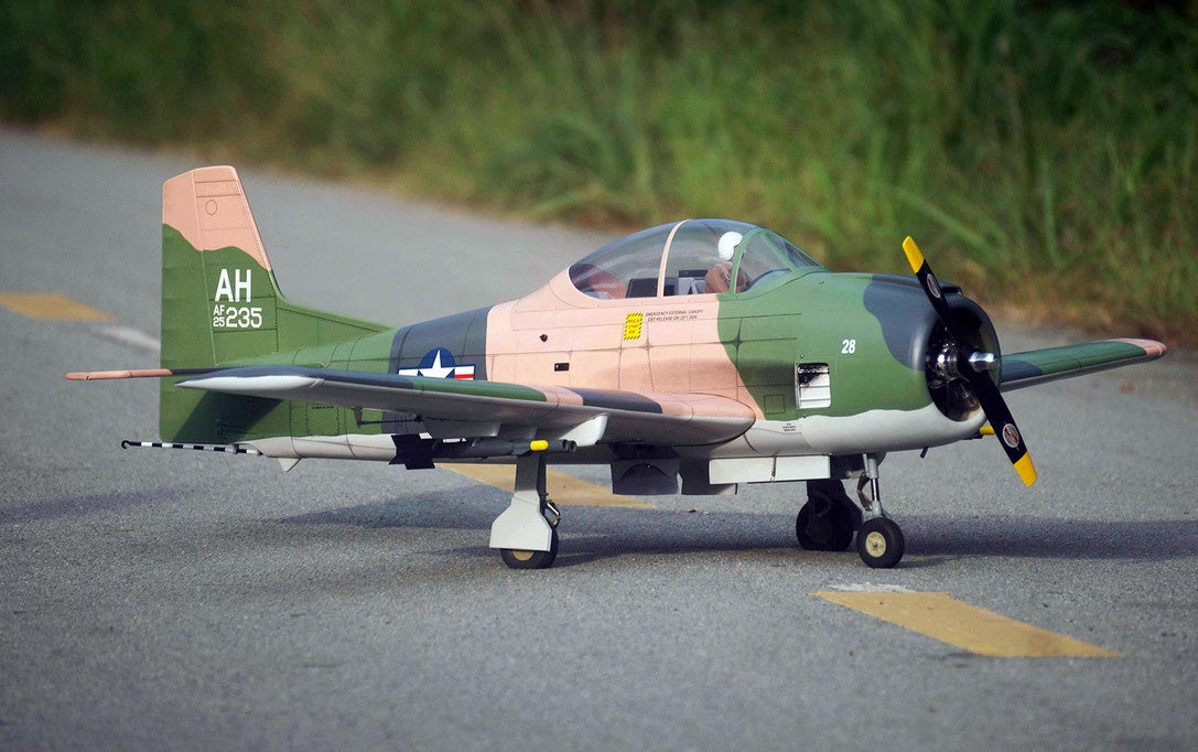 VQ T-28 Trojan Camo 69.7in Wingspan ARF