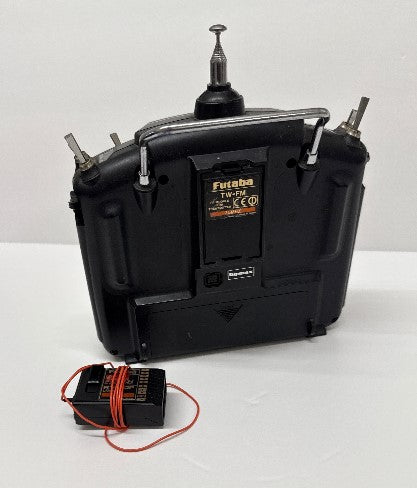 Futaba 35mhz T9CP Super Transmitter with R149DP PCM Receiver - SECOND HANDf
