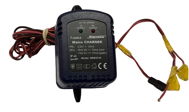 Futaba/Ripmax TX/RX NiCad/NiMH Charger 70mA/70mA - SECOND HAND (Box 95)