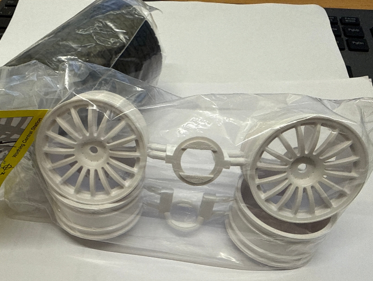 Tamiya Wheels and Tyre Set of 4 (Ford Focus 2003)