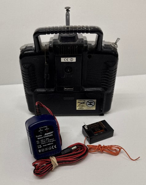 Futaba 35mhz Skysport  6 Transmitter with R137F Receiver and charger - SECOND HAND