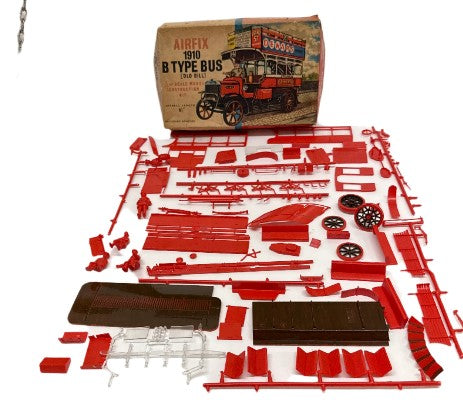 Airfix 1/32 1910 B Type Bus (Old Bill) Kit - SECOND HAND