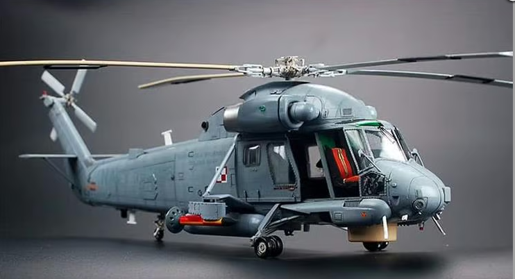 Kitty Hawk 1/48 SH-2G Super Seasprite Model Kit KH80126