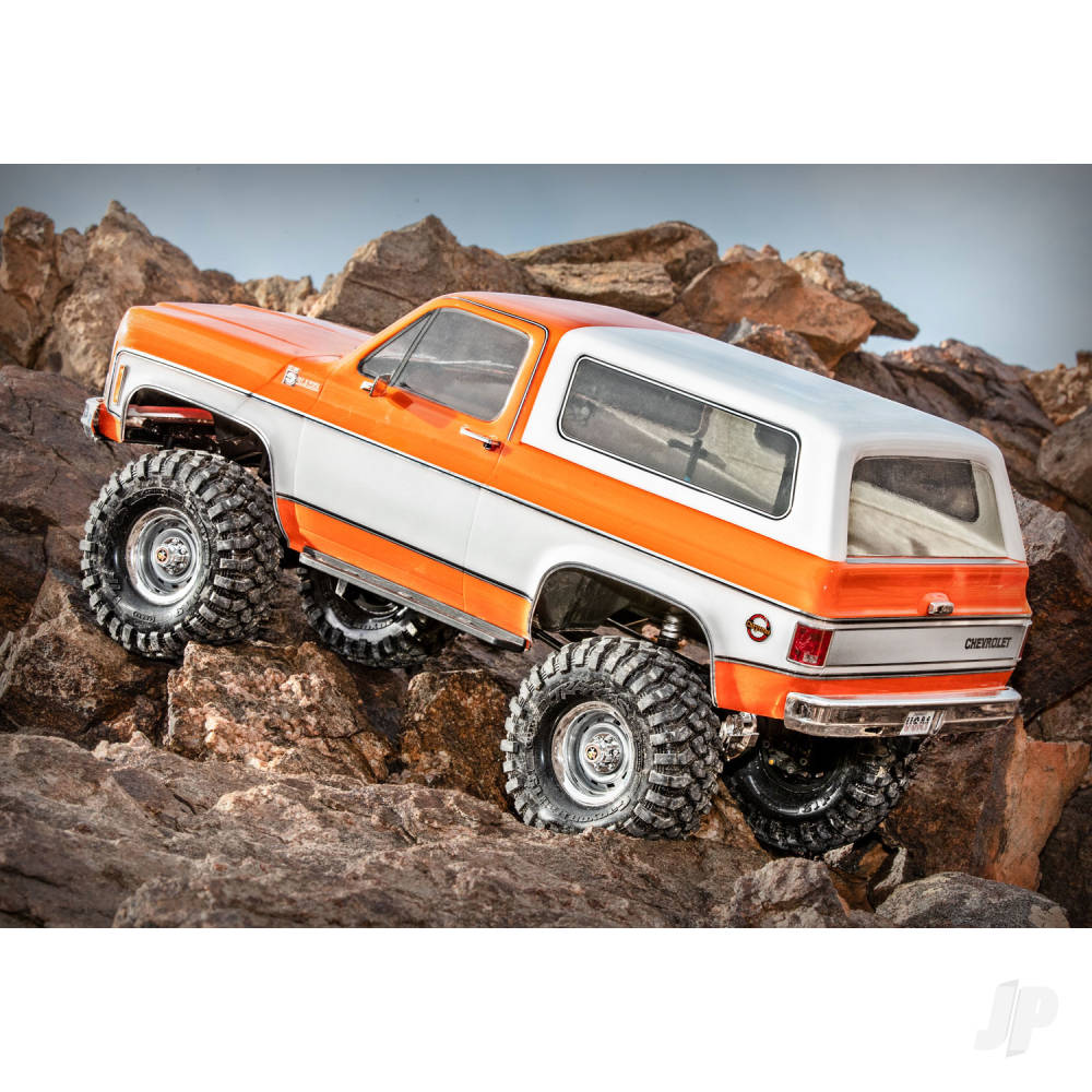 TRX-4 1979 Chevy Blazer 1:10 4X4 Electric All-Terrain Crawler Orange (+ TQ 2-ch XL-5 HV Titan 550 Clipless Body)