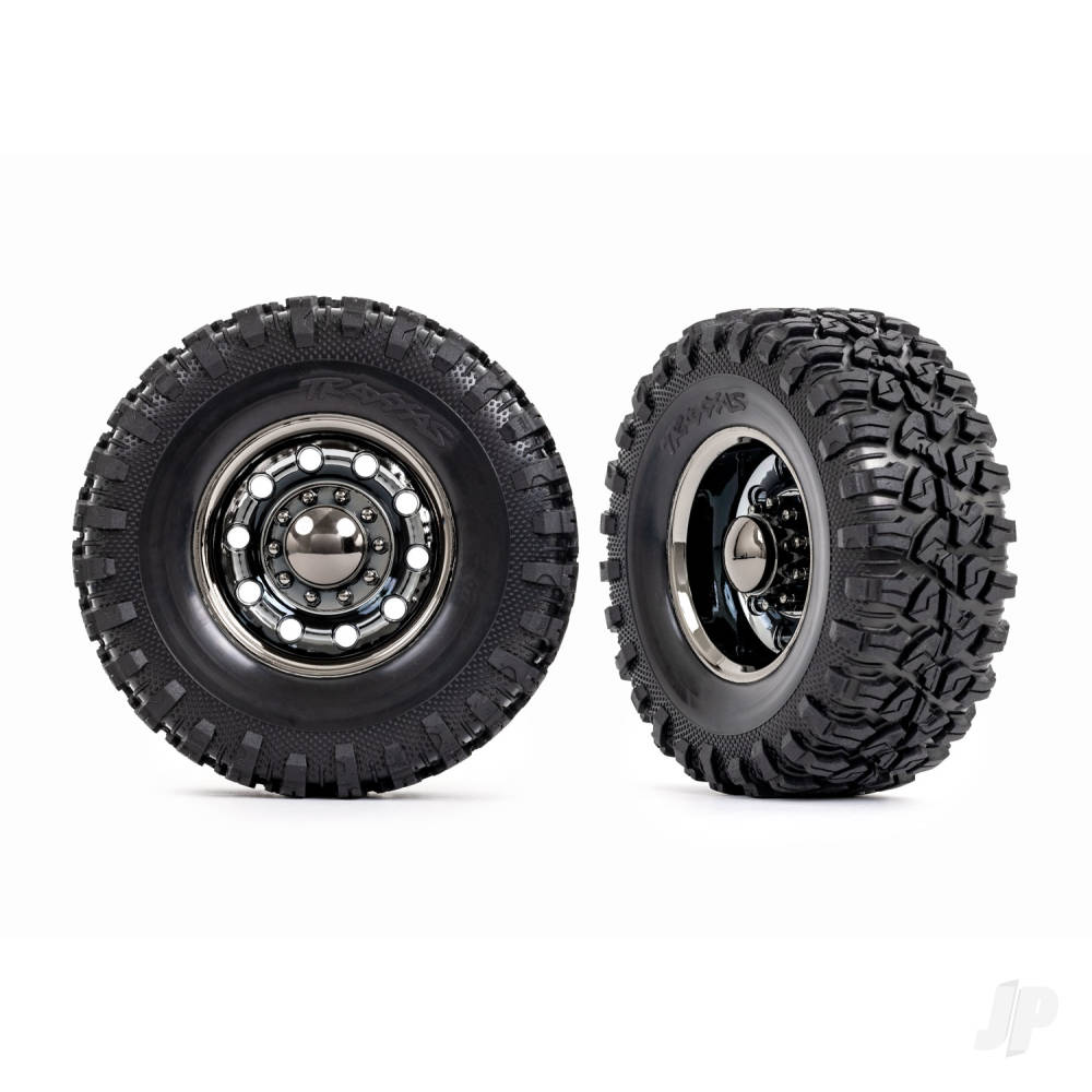 Tyres and wheels assembled glued (TRX-6 Big Rig 2.2in black chrome wheels Canyon RT 4.6x2.2in tyres foam inserts) (rear) (2)/ centre caps (black chrome) (2)