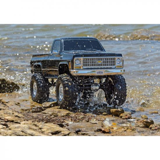 TRX-4 1979 Chevrolet K10 Truck 1:10 4WD Electric Trail Crawler Black (+ TQi 4-ch XL-5 HV Titan 550)