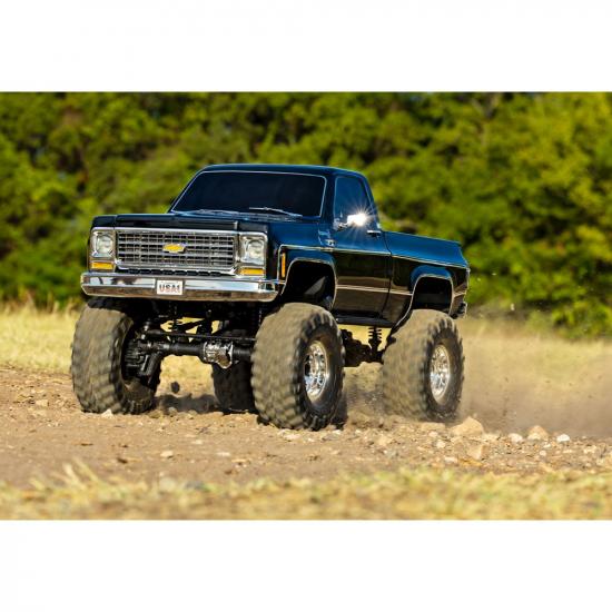 TRX-4 1979 Chevrolet K10 Truck 1:10 4WD Electric Trail Crawler Black (+ TQi 4-ch XL-5 HV Titan 550)