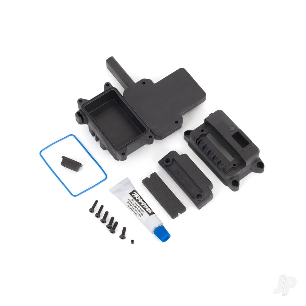 Box receiver (sealed) w / ESC mount / receiver cover / access plug / foam pads / silicone grease / 2.5x10 CS (2) / 3x10 BCS (1)