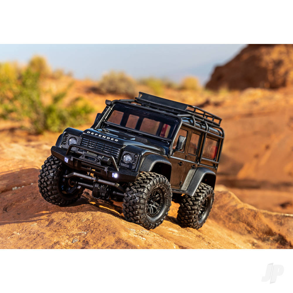Traxxas TRX-4M Land Rover Defender 1:18 4WD Electric Trail Crawler - Black (+ TQ ECM-2.5 Titan 87T/ 750mAh LiPo USB Charger - Clipless Body)
