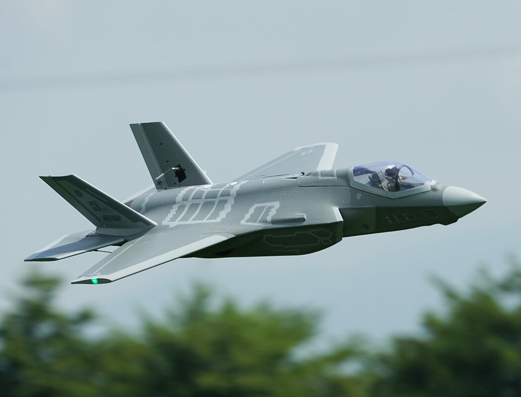 XFLY 70MM F-35 LIGHTNING EDF 750MM WITH RETRACT WITHOUT TX/RX/BATT - PRE ORDER - EXPECTED 2026