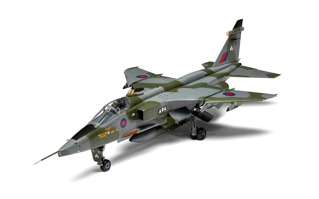 Airfix 1/48 Sepecat Jaguar GR.1/GR.1A kit A11010