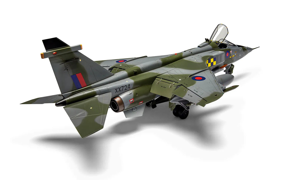 Airfix 1/48 Sepecat Jaguar GR.1/GR.1A kit A11010