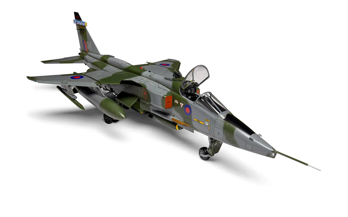 Airfix 1/48 Sepecat Jaguar GR.1/GR.1A kit A11010